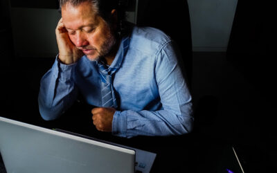 Unfuck your Sleep: MIT DER „4-7-8 –METHODE“ schneller und einfacher einschlafen